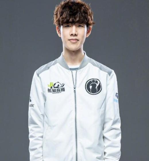 LCK宣布在LCK杯上测试教练通讯功能